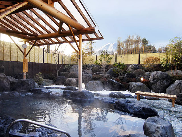 「富士山溶岩の湯 泉水」の画像検索結果